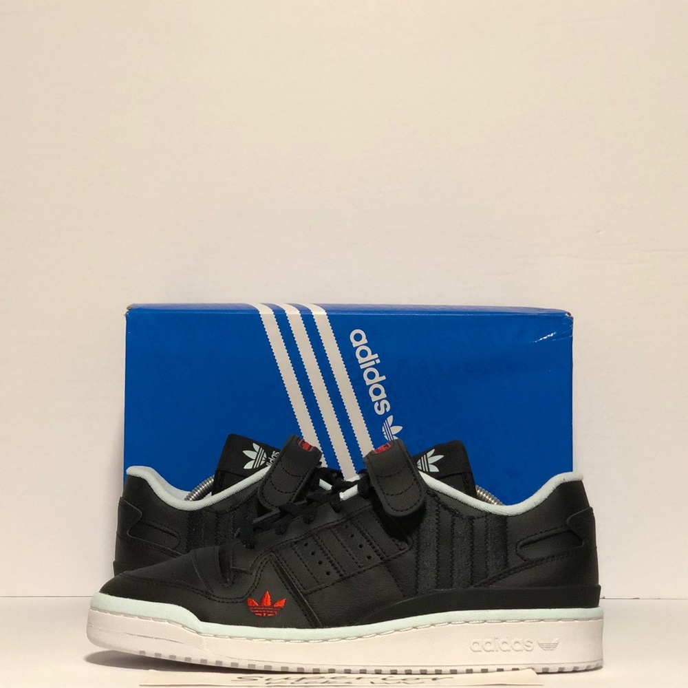 Adidas Forum Low “Core Black/Core Black/Almost Blue”
